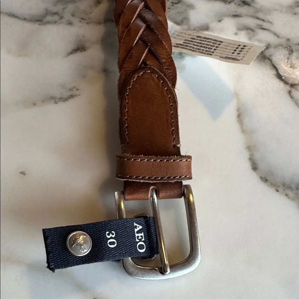 American Eagle Outfitters Woven Leather Belt size 30